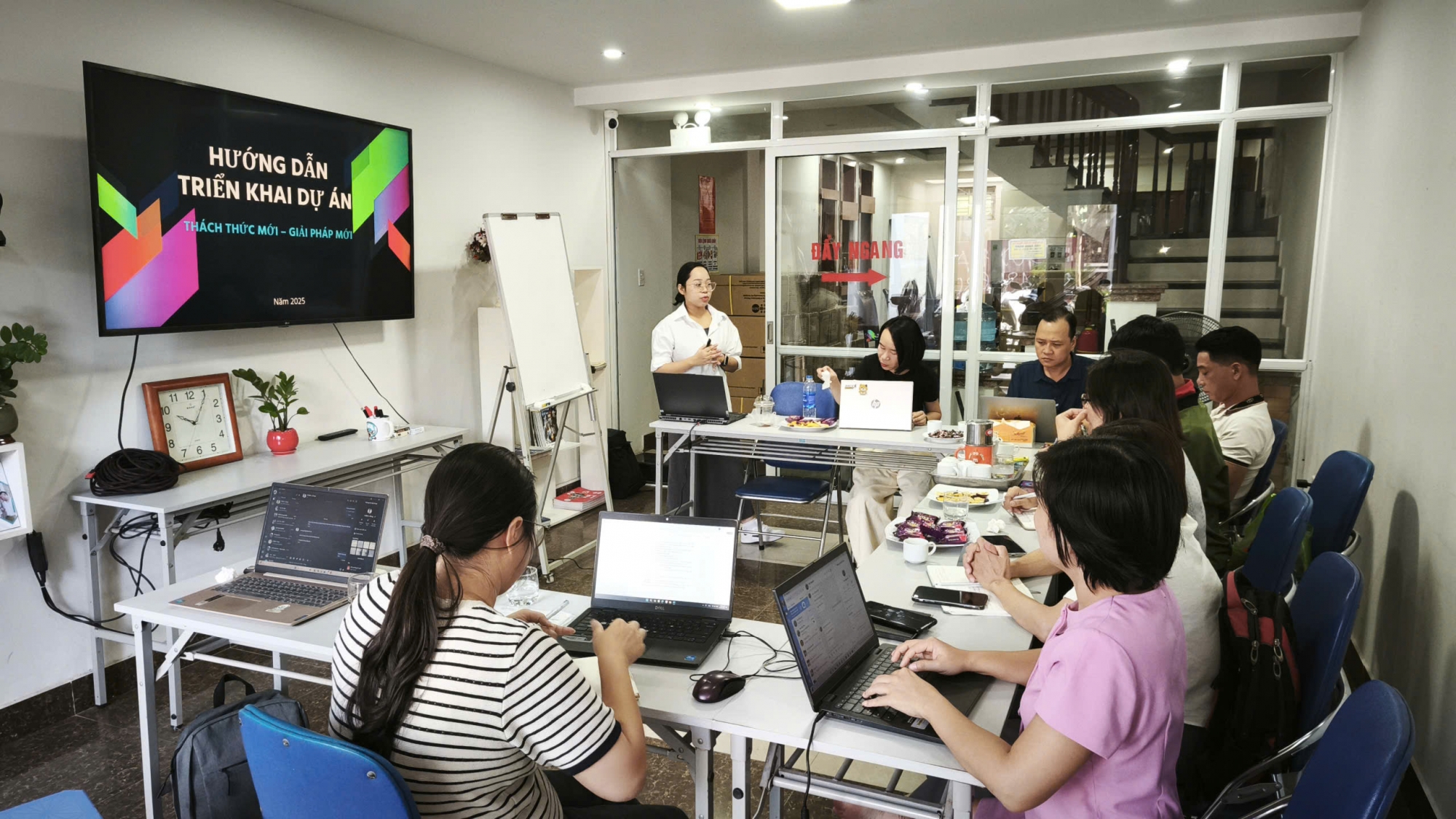 Thách thức mới - Giải pháp mới: Tăng cường hoạt động dự phòng và đẩy lùi HIV dựa vào cộng đồng