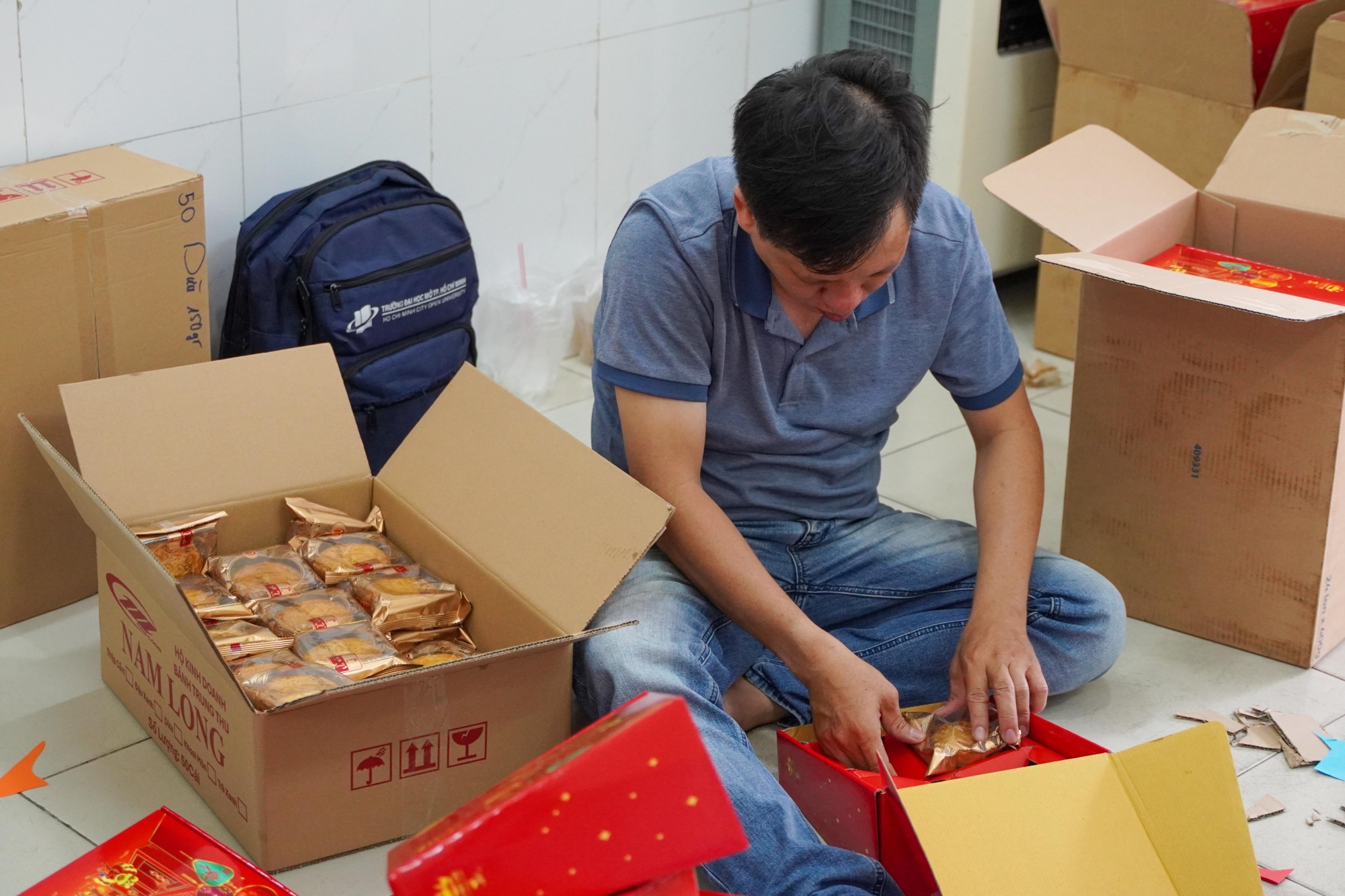 Preparing for the Mid-Autumn Festival for Children in the Breaking the Cycle Program in Ho Chi Minh City